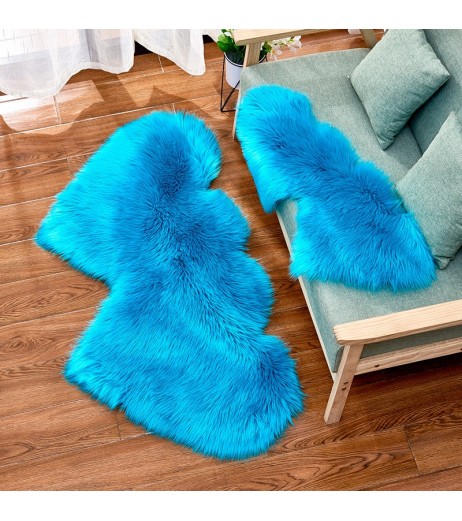 1Pc Rug Modern Simple Solid Color Heart-shaped Cushion