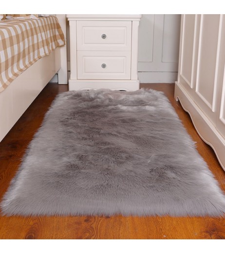 Rug Simple Solid Color Thicken Plush Rug