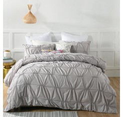 4 Pieces Bedding Quilt Set Solid Color Comfortable Soft Bed Sheet Set